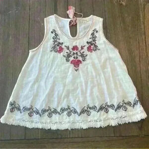 Max Studio Embroidered BOHO Sleeveless Top Shirt Womens size XS